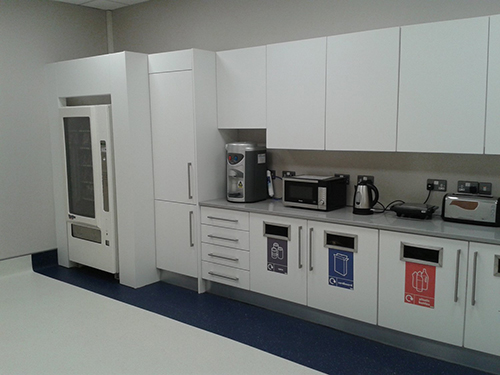 Kitchen Showcase with Rectangular Waste Chute